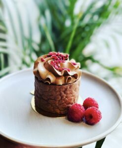 Kirsi-šokolaadi minirull